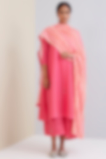 Hot Pink Fit & Flare Kurta Set by Scarlet Sage at Pernia's Pop Up Shop