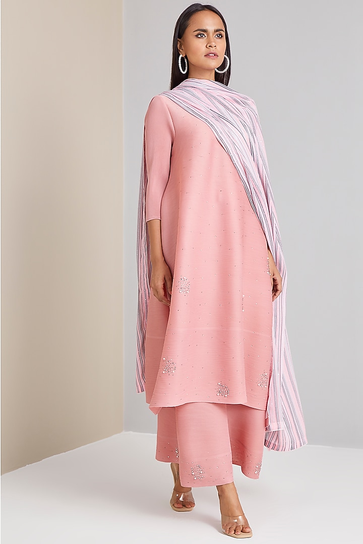 Pink Fit & Flare Kurta Set by Scarlet Sage at Pernia's Pop Up Shop