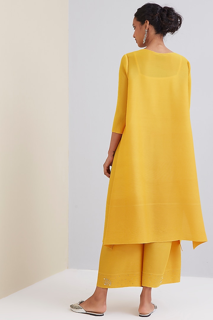 Yellow Fit & Flare Kurta Set by Scarlet Sage at Pernia's Pop Up Shop