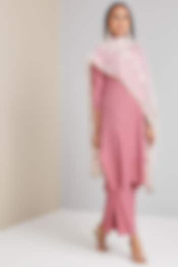 Dahlia Pink A-Line Kurta Set by Scarlet Sage at Pernia's Pop Up Shop