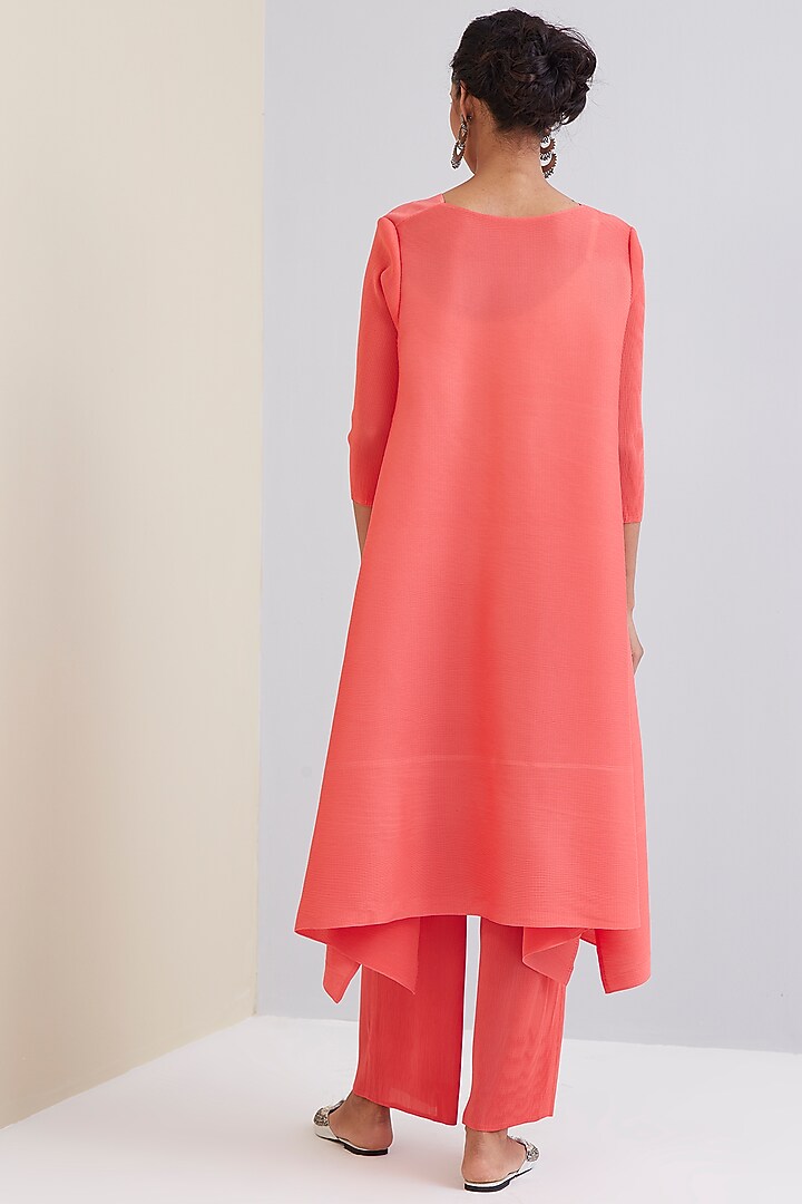 Taffy Pink Fit & Flare Kurta Set by Scarlet Sage at Pernia's Pop Up Shop