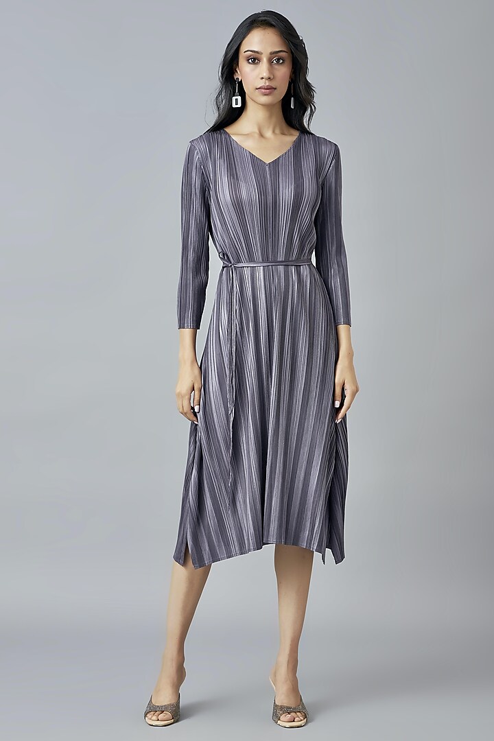 Grey Asymmetrical Dress by Scarlet Sage