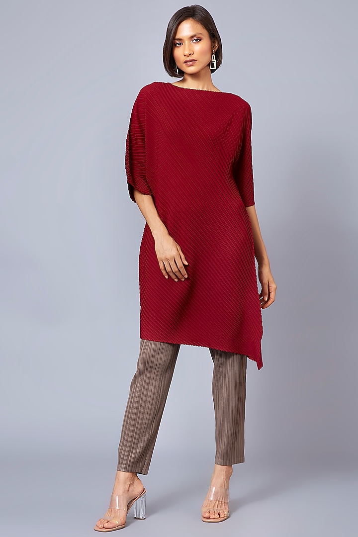 Dark Red Color Blocked Tunic by Scarlet Sage at Pernia's Pop Up Shop