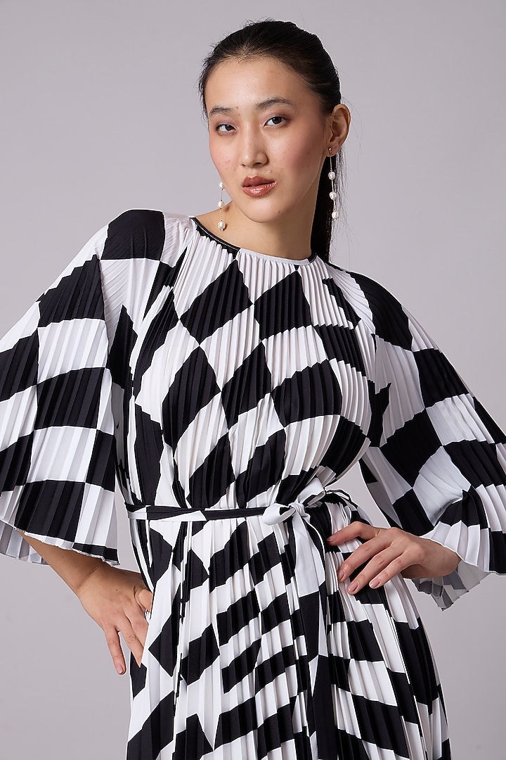 Black & White Polyester Checkered Printed Maxi A-Line Summer Dress by Scarlet Sage at Pernia's Pop Up Shop