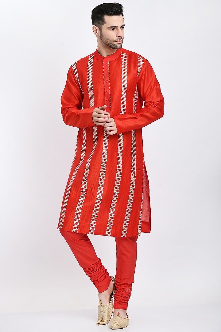 Red Embroidered Kurta Set by Samant Chauhan Men