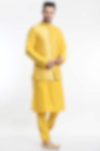 Yellow Cotton Silk Bundi Jacket With Kurta Set by Samant Chauhan Men