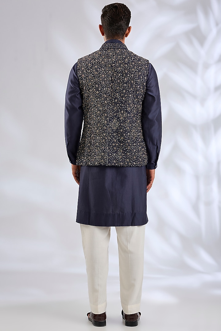 Blue Silk Bundi Jacket Set by Samant Chauhan Men at Pernia's Pop Up Shop
