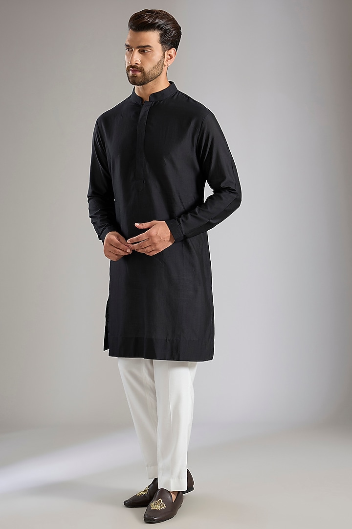 Black Silk Groom Indowestern Set by Samant Chauhan Men at Pernia's Pop Up Shop
