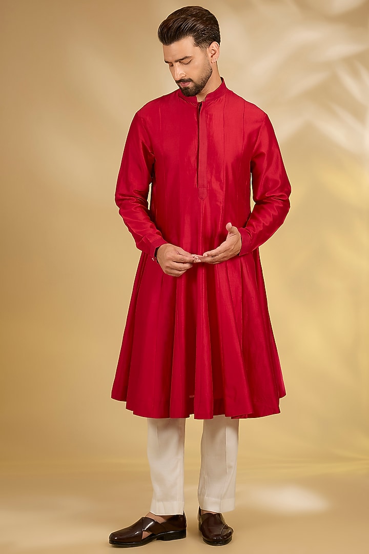 Red Silk Groom Sherwani Set by Samant Chauhan Men at Pernia's Pop Up Shop