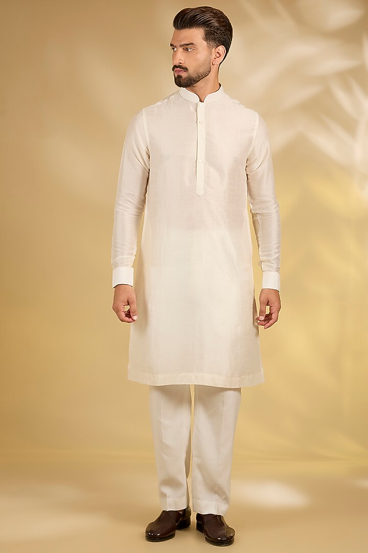 Ivory Silk Groom Sherwani Set by Samant Chauhan Men at Pernia's Pop Up Shop