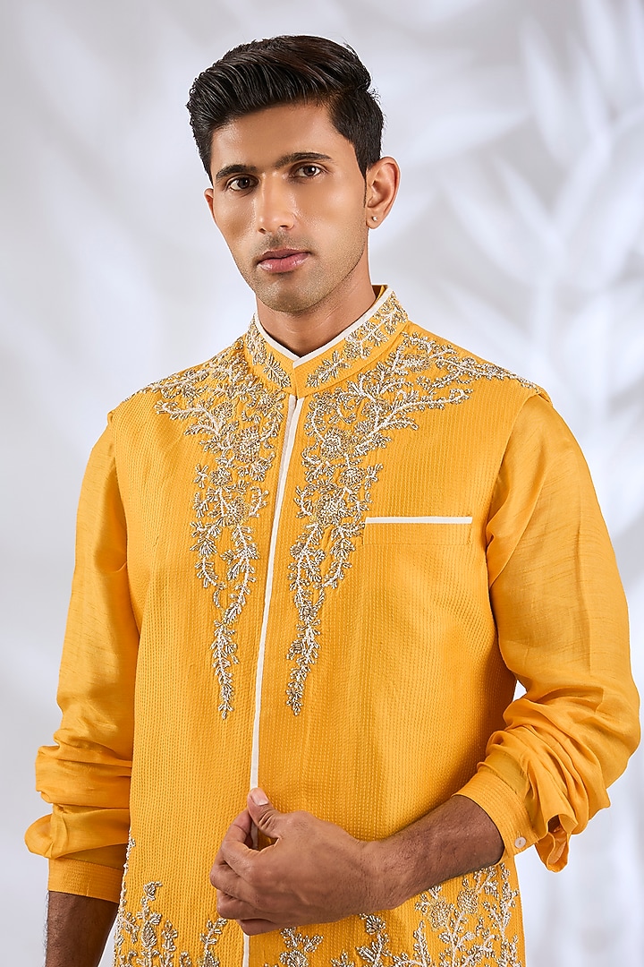 Yellow Silk Bundi Jacket Set by Samant Chauhan Men at Pernia's Pop Up Shop