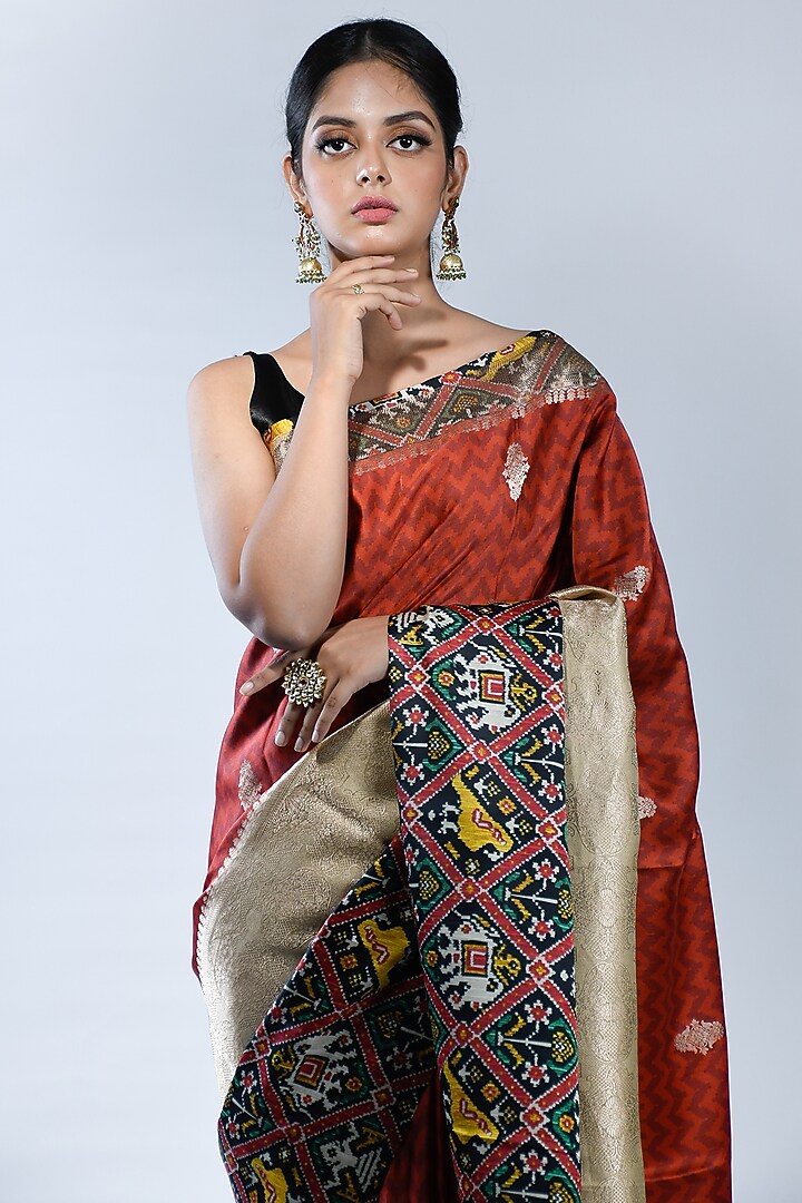 Maroon Printed Handwoven Wedding Saree by Sacred Weaves at Pernia's Pop Up Shop