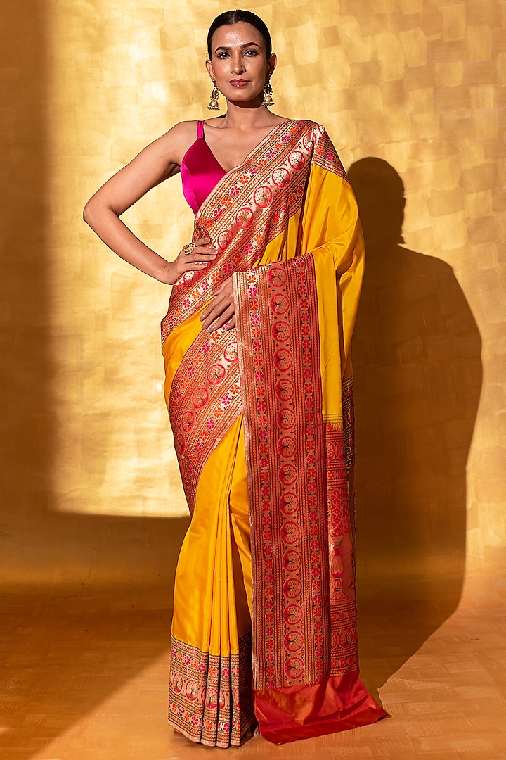 Yellow Handloom Paithani Katan Silk Banarasi Saree by Sacred Weaves at Pernia's Pop Up Shop