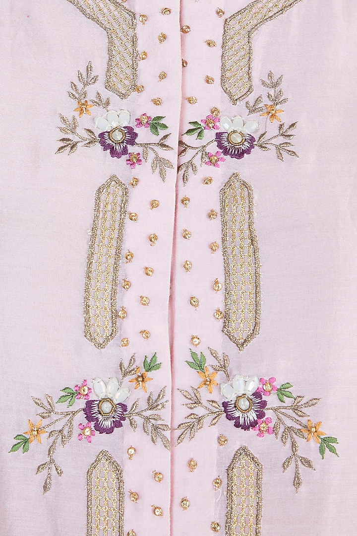 Pink Embroidered Kurta by Samant Chauhan at Pernia's Pop Up Shop