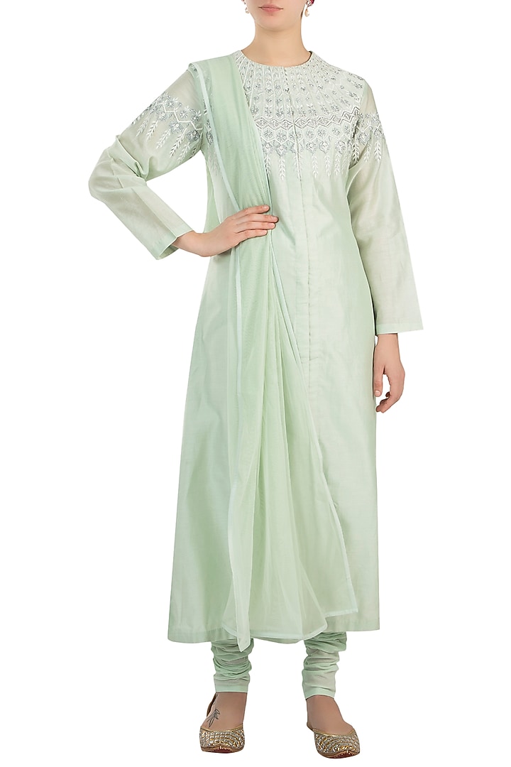 Mint Green Embroidered Kurta Set by Samant Chauhan at Pernia's Pop Up Shop