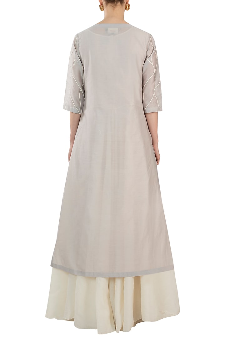 Grey Embroidered Kurta With Off White Inner Vacation Dress by Samant Chauhan at Pernia's Pop Up Shop