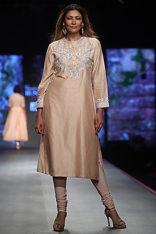 Peach Embroidered Kurta With Churidar Pants by Samant Chauhan