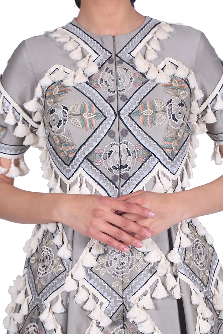Grey Embroidered Front Open Gown by Samant Chauhan at Pernia's Pop Up Shop