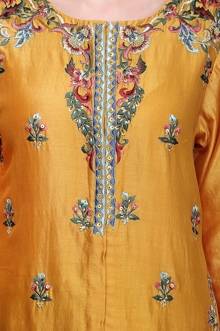 Mustard embroidered kurta set available only at Pernia's Pop Up Shop.