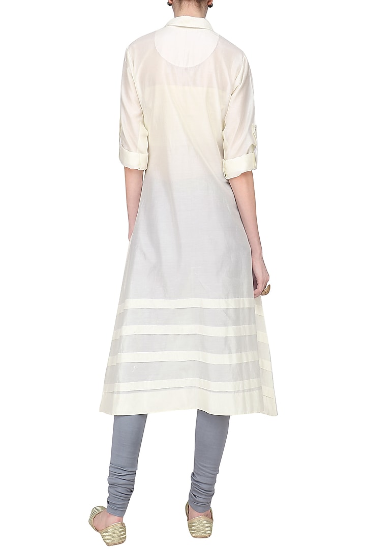 Off white silk thread embroidered kurta with churidar pants available only at Pernia's Pop Up Shop.