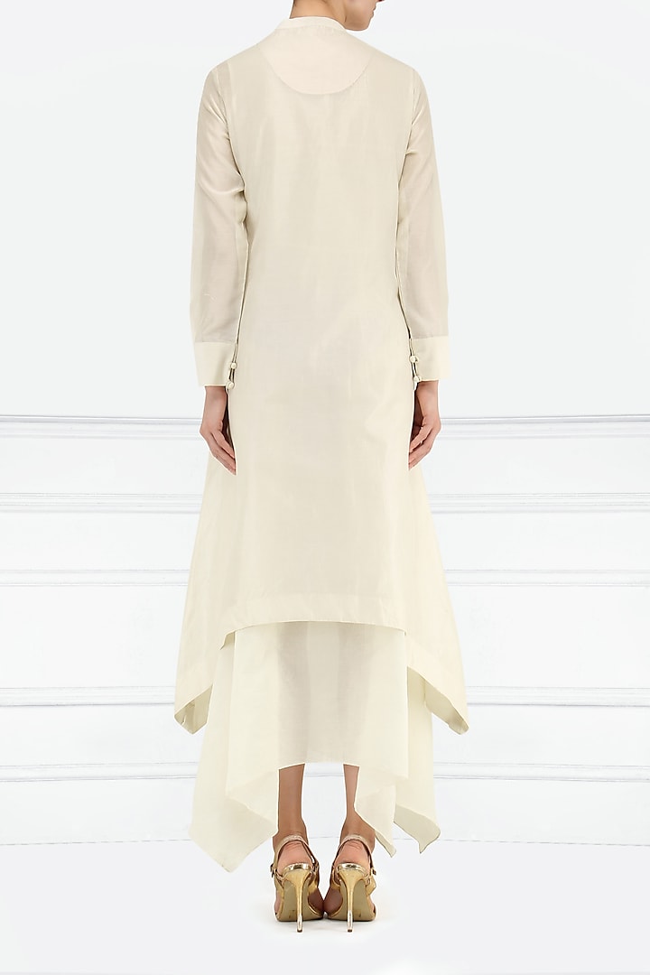 Off white embroidered asymmetrical layered kurta available only at Pernia's Pop Up Shop.