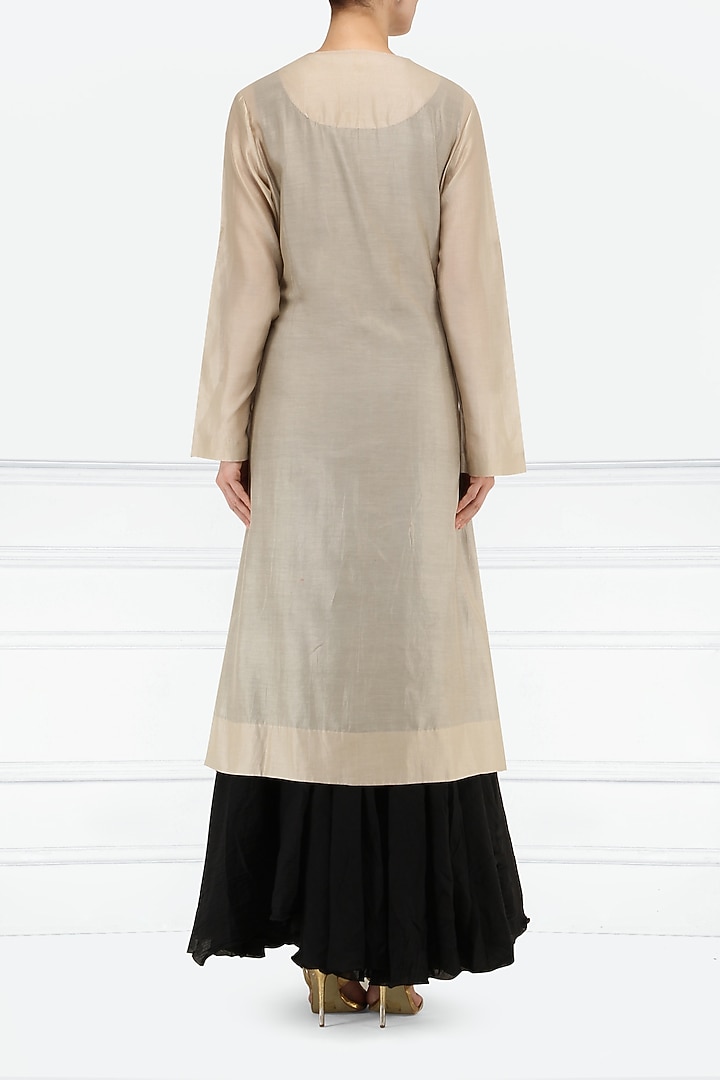 Grey and black embroidered layered kurta available only at Pernia's Pop Up Shop.