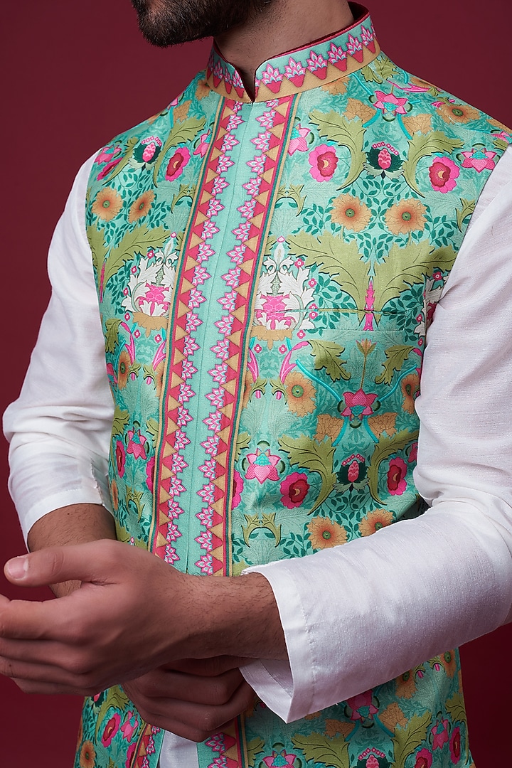 Green Dupion Digital Printed Bundi Jacket by Siddhartha Bansal Men at Pernia's Pop Up Shop