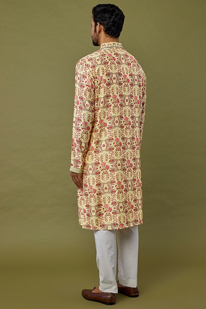 Yellow Cotton Chanderi Digital Printed Kurta & Embroidered Kurta by Siddhartha Bansal Men at Pernia's Pop Up Shop