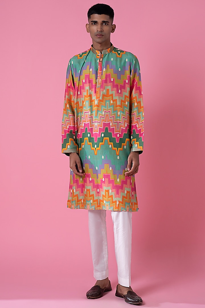 Multi-Colored Chanderi & Cotton Chevron Printed Kurta by Siddhartha Bansal Men at Pernia's Pop Up Shop