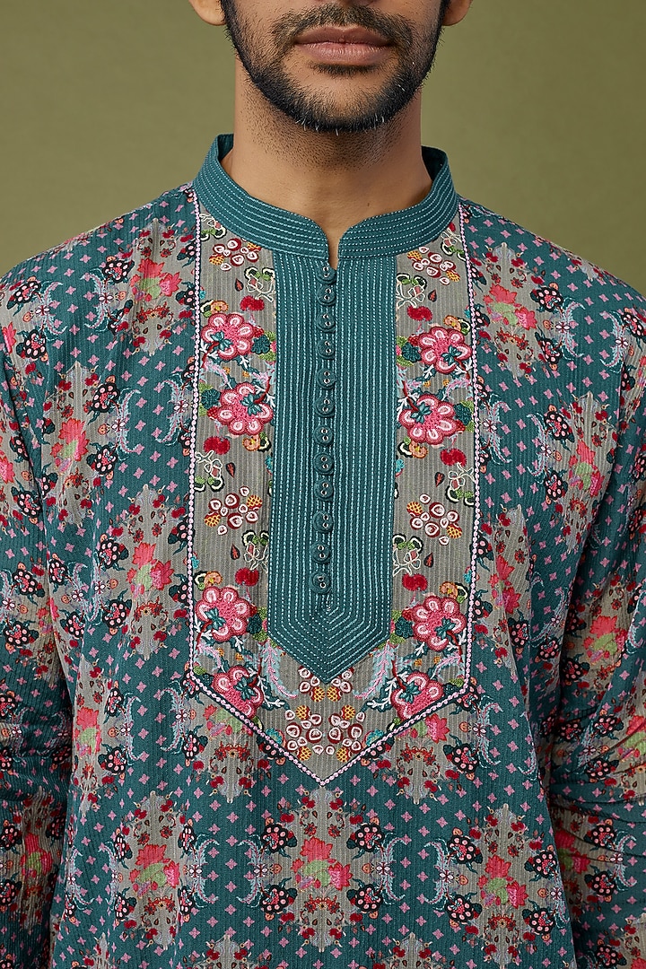 Blue & Grey Digital Printed Kurta by Siddhartha Bansal Men at Pernia's Pop Up Shop