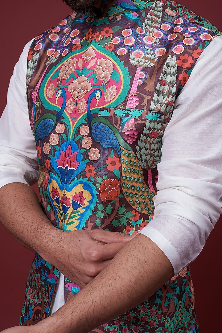 Brown Dupion Digital Printed Bundi Jacket by Siddhartha Bansal Men at Pernia's Pop Up Shop