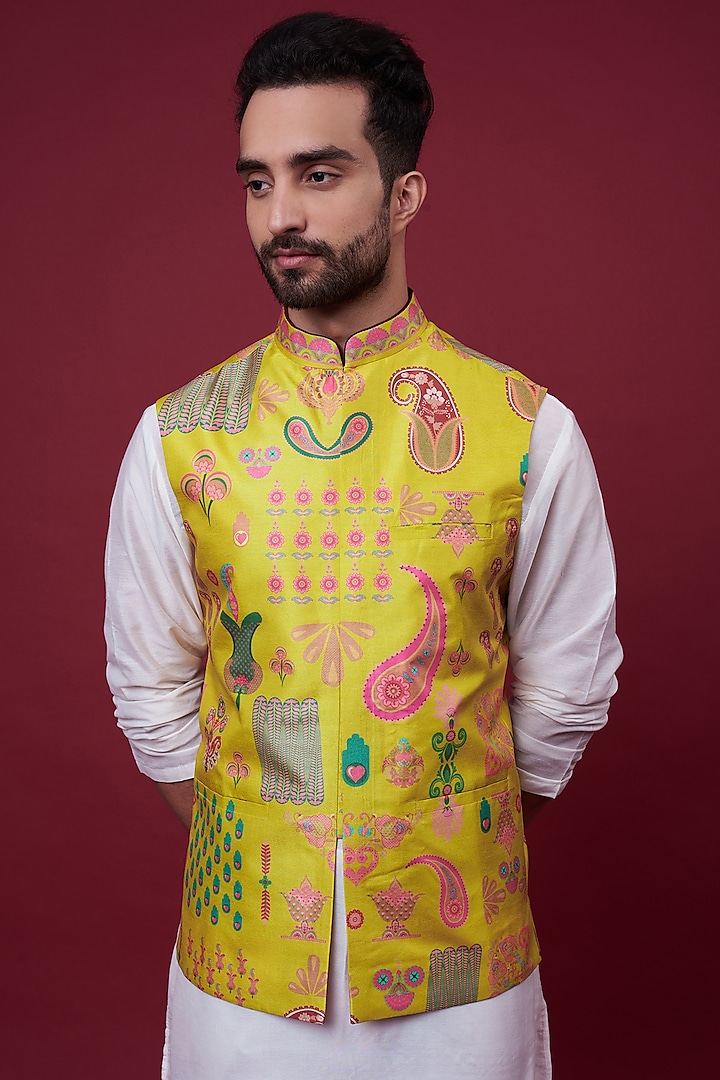 Lemonade Yellow Dupion Digital Printed Bundi Jacket by Siddhartha Bansal Men