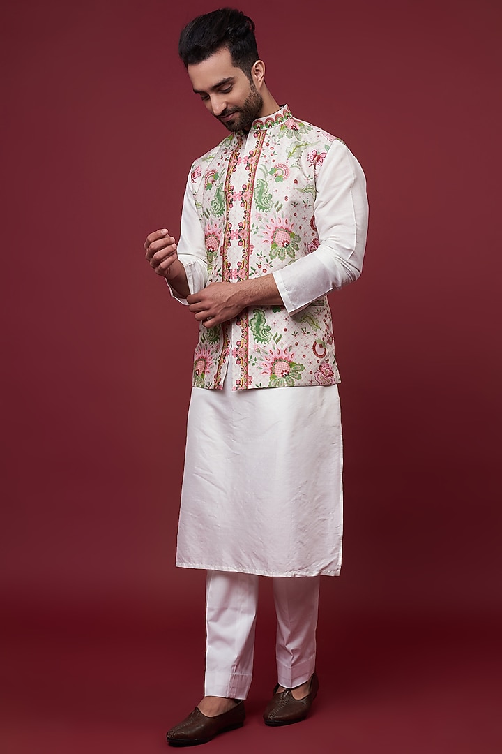 Ivory Dupion Digital Printed & Embroidered Bundi Jacket by Siddhartha Bansal Men at Pernia's Pop Up Shop