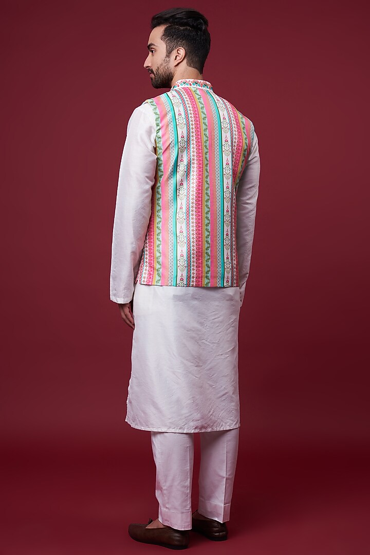 Ivory Dupion Stripe Printed & Embroidered Bundi Jacket by Siddhartha Bansal Men at Pernia's Pop Up Shop