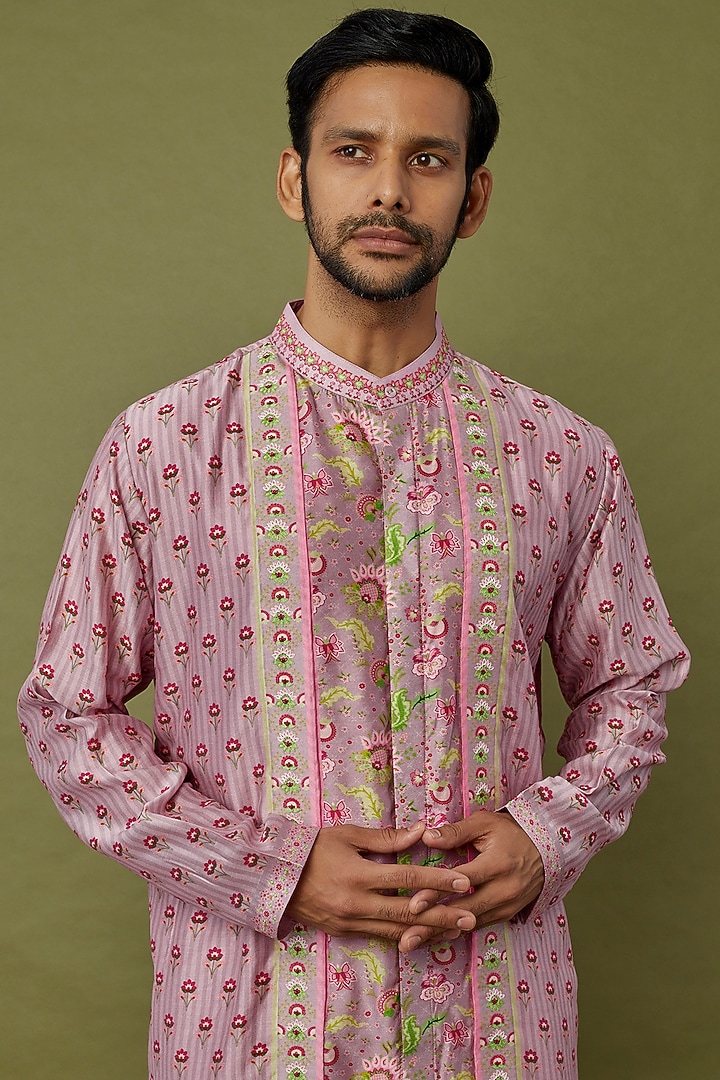 Lavender Cotton Chanderi Printed & Embroidered Kurta by Siddhartha Bansal Men at Pernia's Pop Up Shop