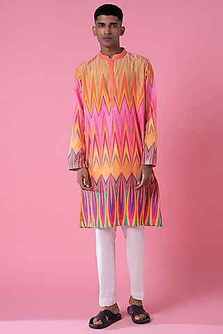 Yellow & Pink Chanderi Chevron Printed Kurta by Siddhartha Bansal Men