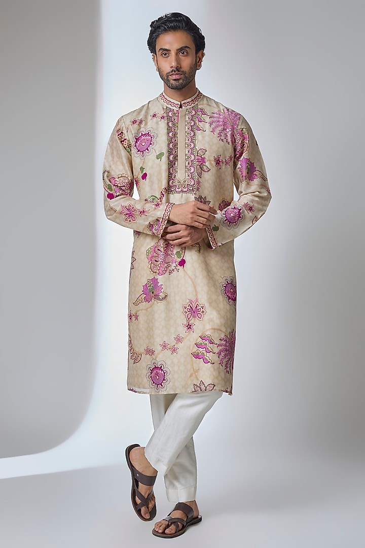 Ivory Silk Chanderi Kurta by Siddhartha Bansal Men at Pernia's Pop Up Shop