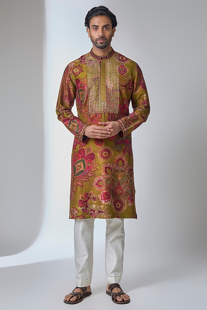 Lime Green Silk Chanderi Kurta by Siddhartha Bansal Men at Pernia's Pop Up Shop