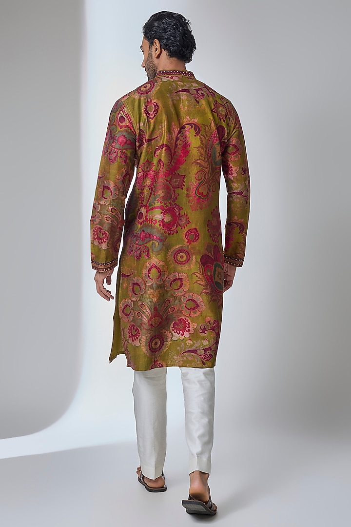 Lime Green Silk Chanderi Kurta by Siddhartha Bansal Men at Pernia's Pop Up Shop