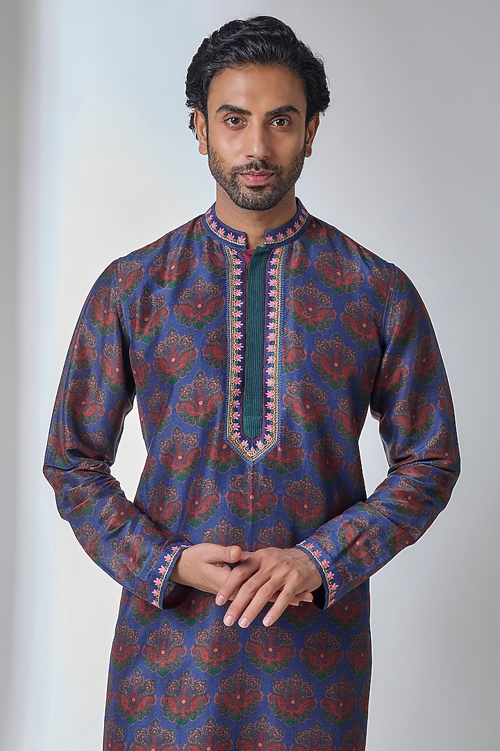 Midnight Blue Silk Chanderi Kurta by Siddhartha Bansal Men at Pernia's Pop Up Shop