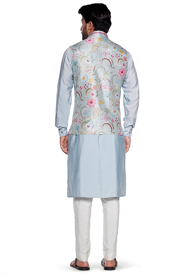Green Dupion Bundi Jacket by Siddhartha Bansal Men at Pernia's Pop Up Shop