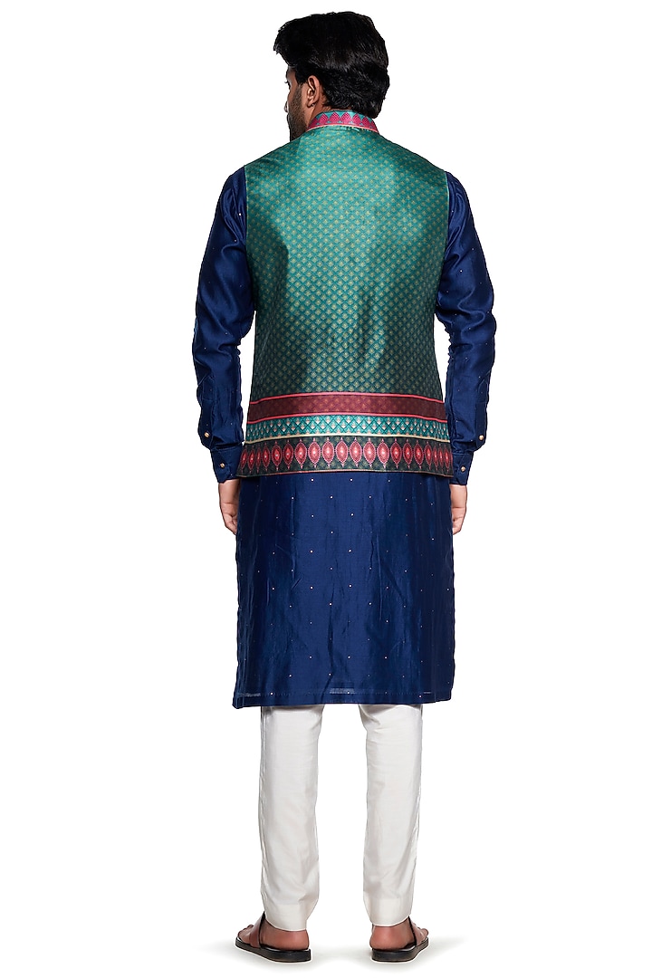 Green Dupion Printed Bundi Jacket by Siddhartha Bansal Men at Pernia's Pop Up Shop