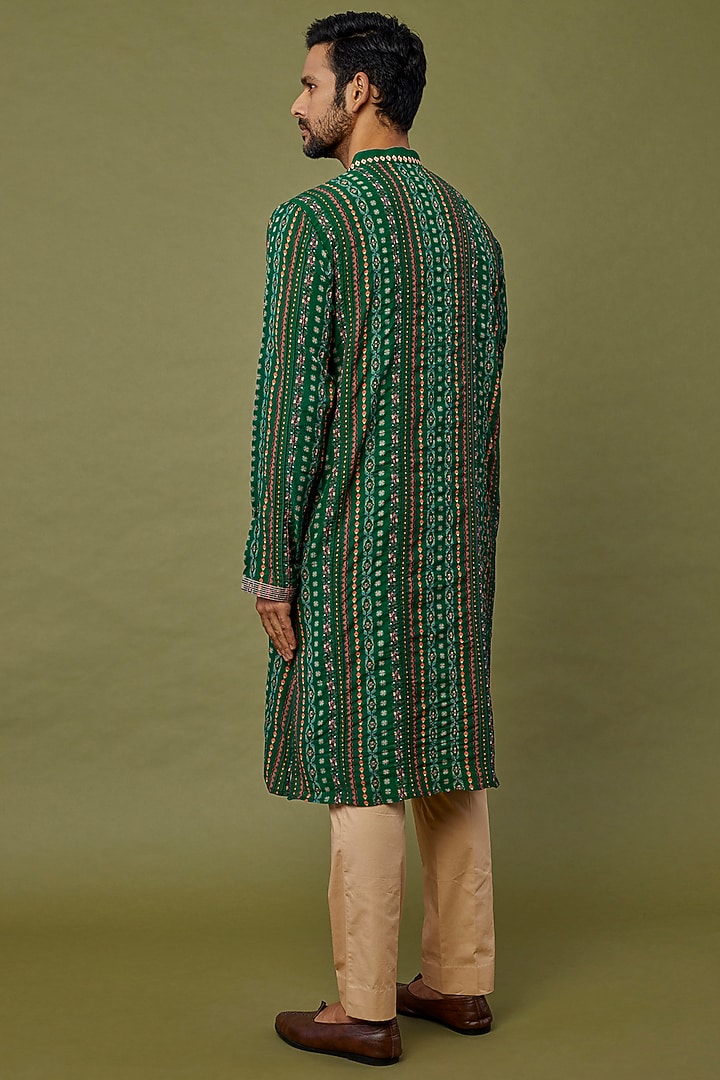 Emerald Green Viscose Stripe Digital Printed Kurta Set by Siddhartha Bansal Men at Pernia's Pop Up Shop