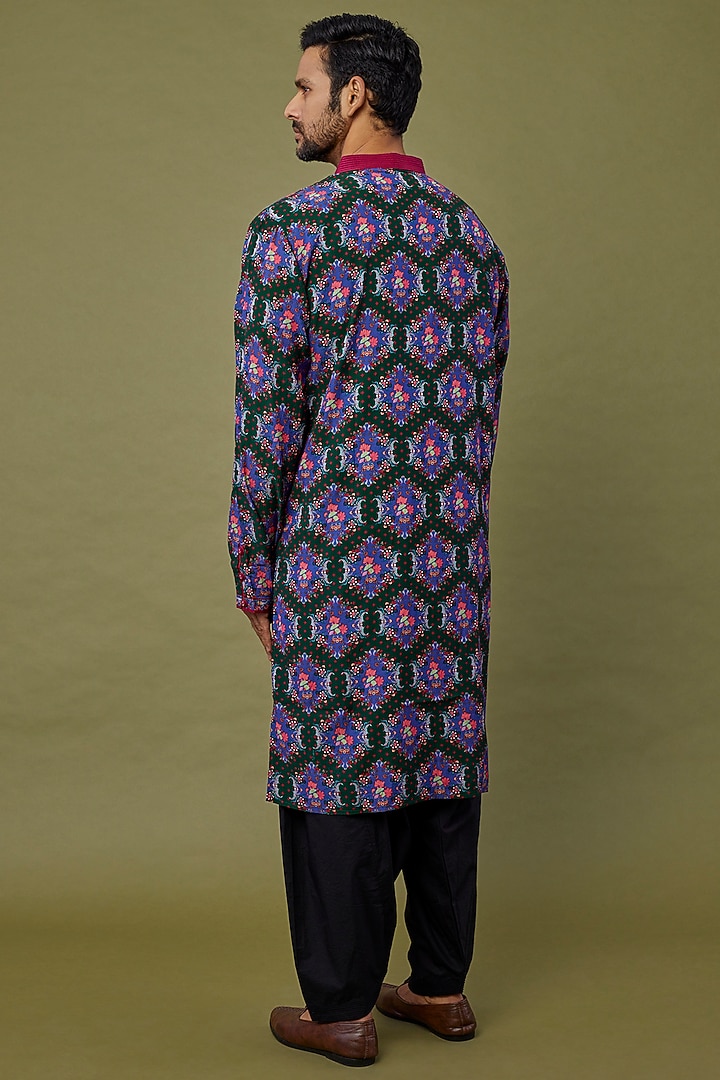 Purple Digital Printed Kurta Set by Siddhartha Bansal Men at Pernia's Pop Up Shop