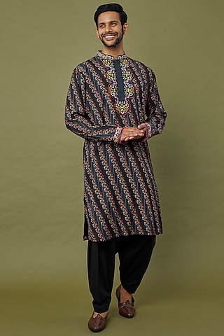 Charcoal Blue Digital Printed Kurta Set by Siddhartha Bansal Men