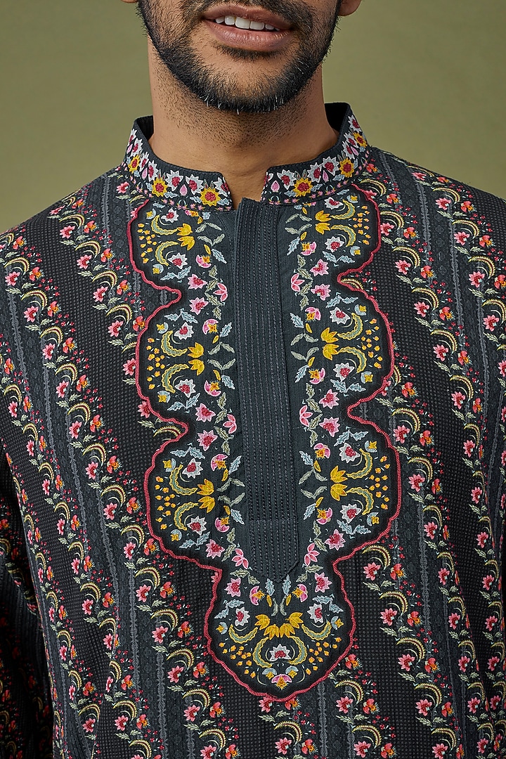 Charcoal Blue Digital Printed Kurta Set by Siddhartha Bansal Men at Pernia's Pop Up Shop