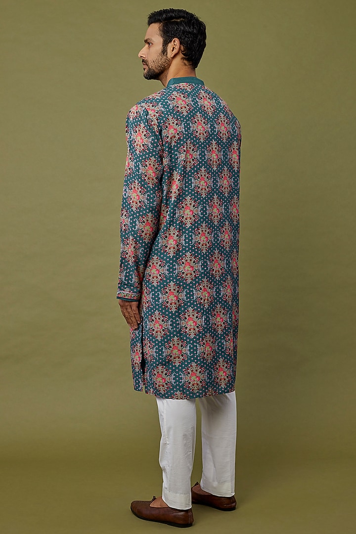 Blue & Grey Printed Kurta Set by Siddhartha Bansal Men at Pernia's Pop Up Shop