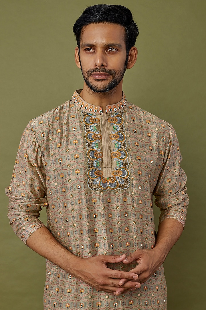 Beige Cotton Chanderi Dori Embroidered Kurta Set by Siddhartha Bansal Men at Pernia's Pop Up Shop