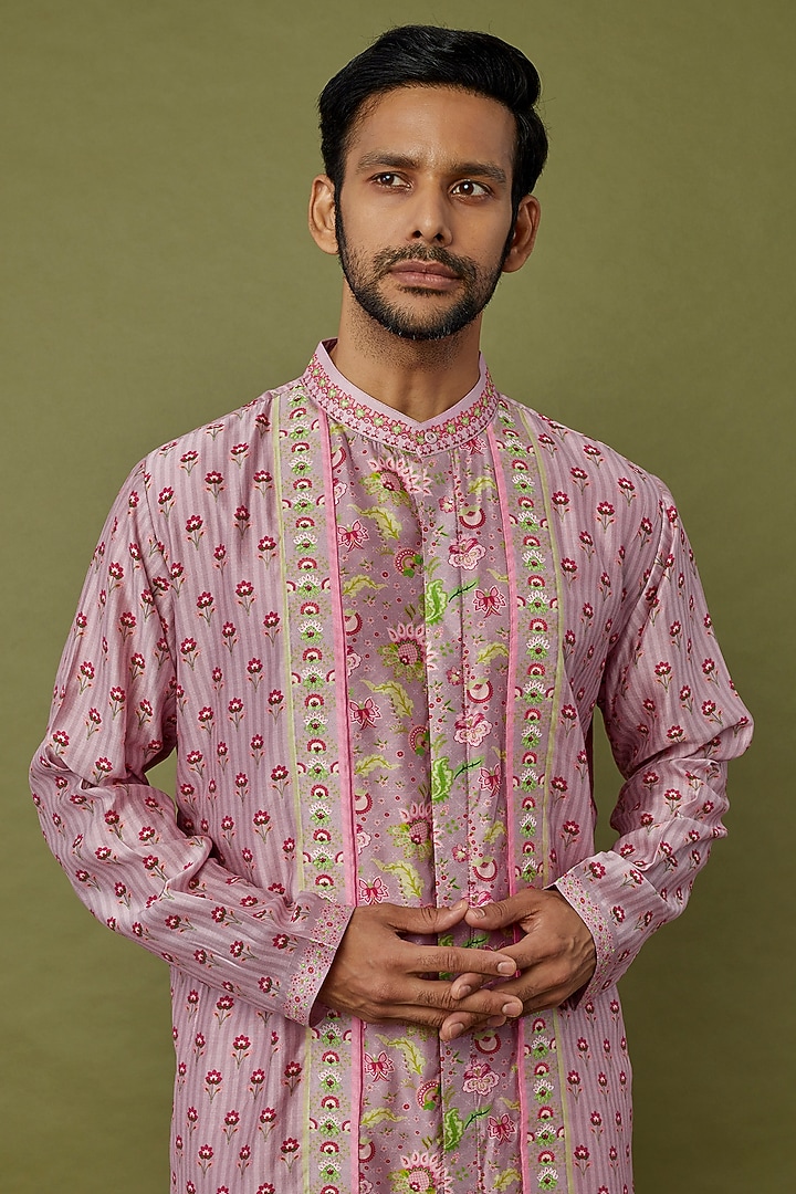 Lavender Embroidered Kurta Set by Siddhartha Bansal Men at Pernia's Pop Up Shop