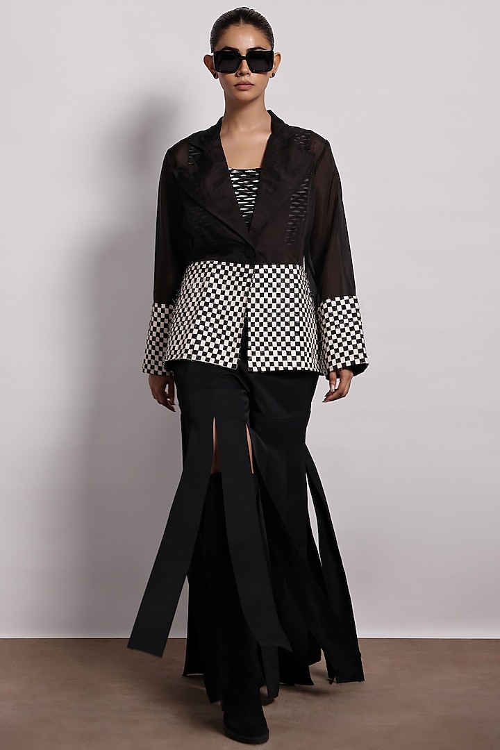 Black-White Satin Crepe Monochrome Crop Top by Devina Juneja at Pernia's Pop Up Shop
